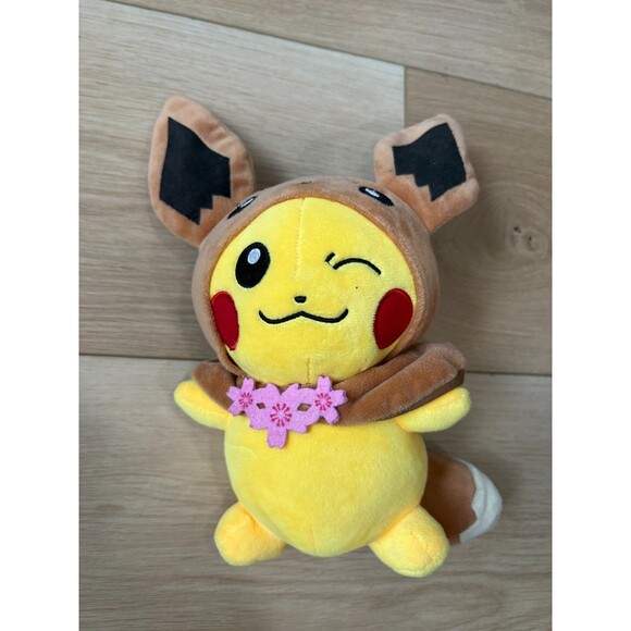 Pokemon Other - Pokemon Pikachu Eevee Cosplay Plush Doll Transforming Cloak Coat Anime Toys 11"
